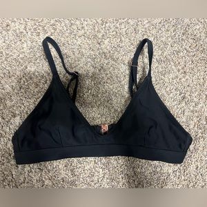 White Fox Bikini Top! 🖤